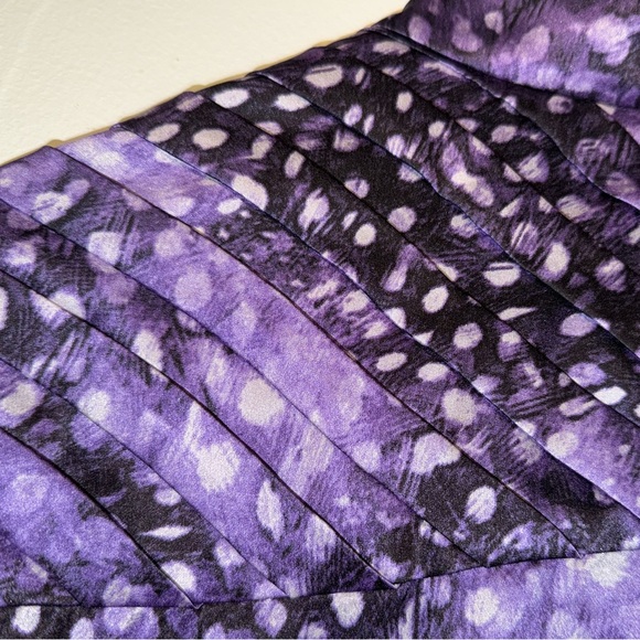 CARLISLE SILK BUTTON DOWN BLOUSE IN SHADES OF PURPLE WITH SILK NECK SCARF SZ 14 - Picture 8 of 12